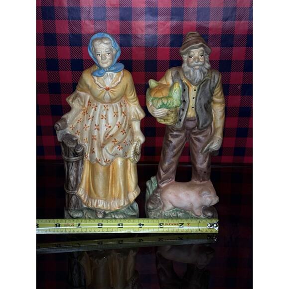 Set Of 2 Ceramic Figurines Old Man And Old Woman - Picture 10 of 11